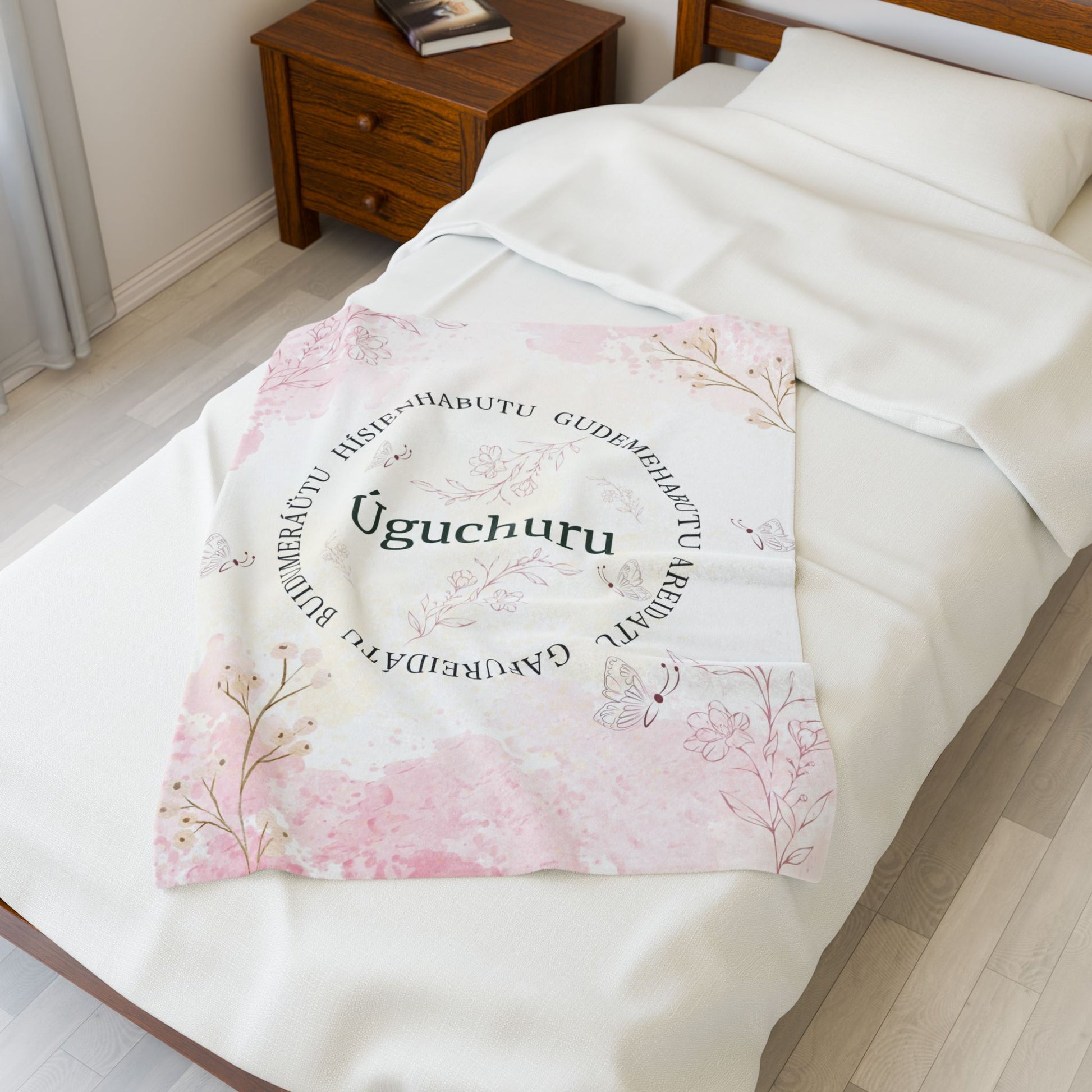 Uguchuru Floral Soft Throw with Inspirational Circle Text